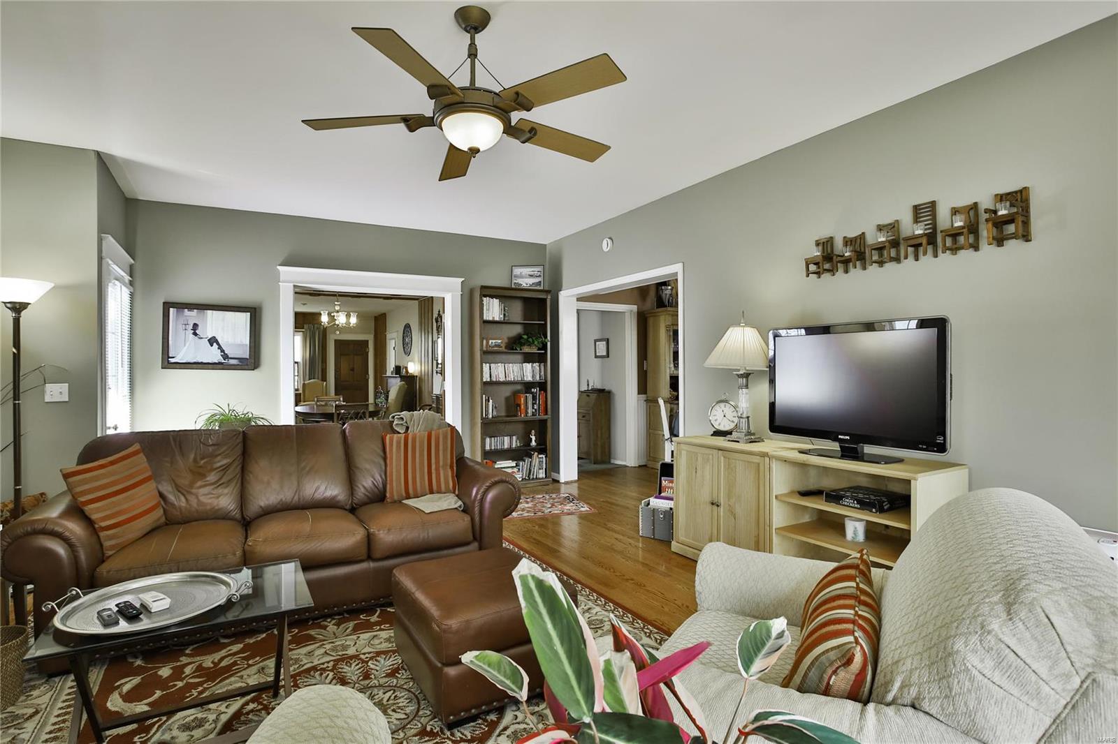 St Louis, Missouri 63119, United States, 3 Bedrooms Bedrooms, ,2 BathroomsBathrooms,Residential,Active,82071