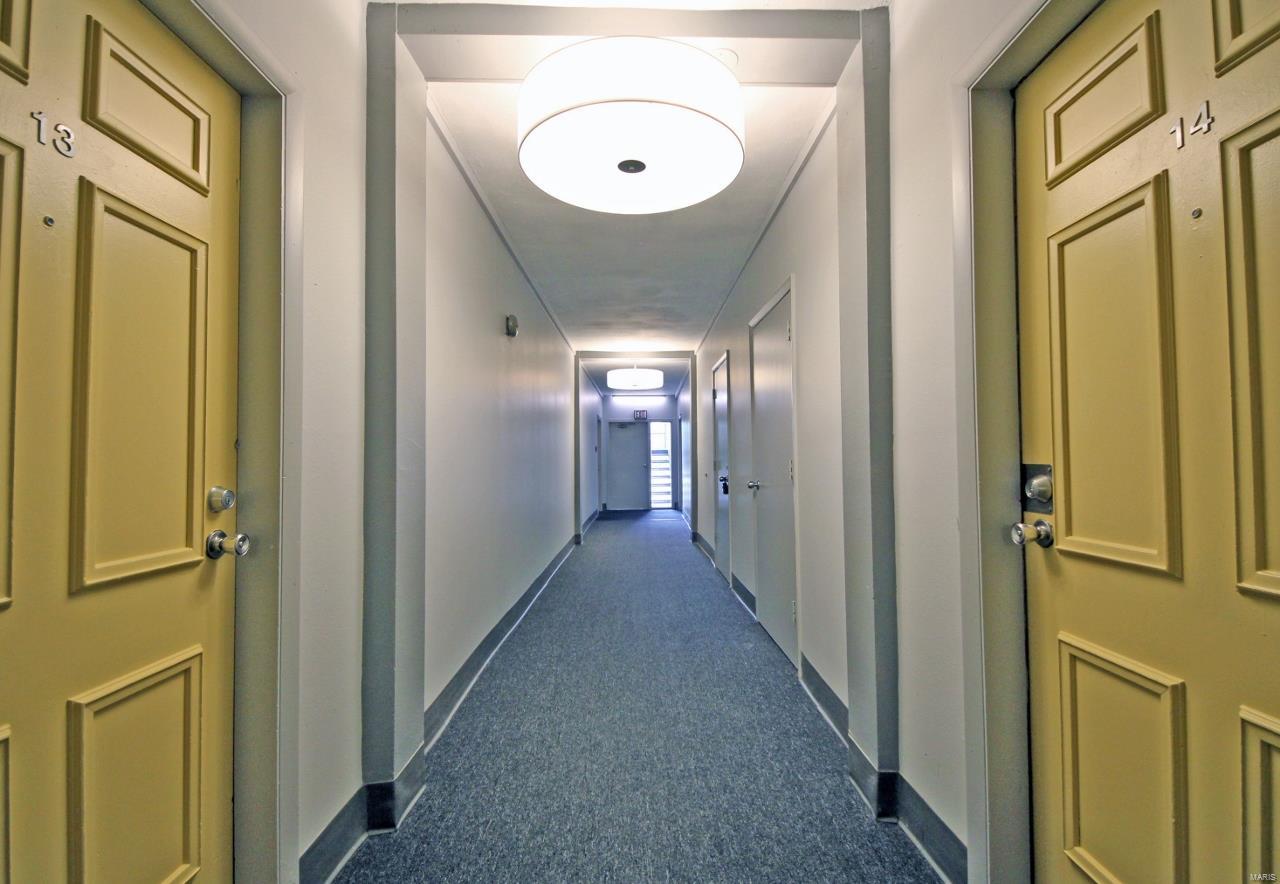 Debaliviere Place - Residential Income