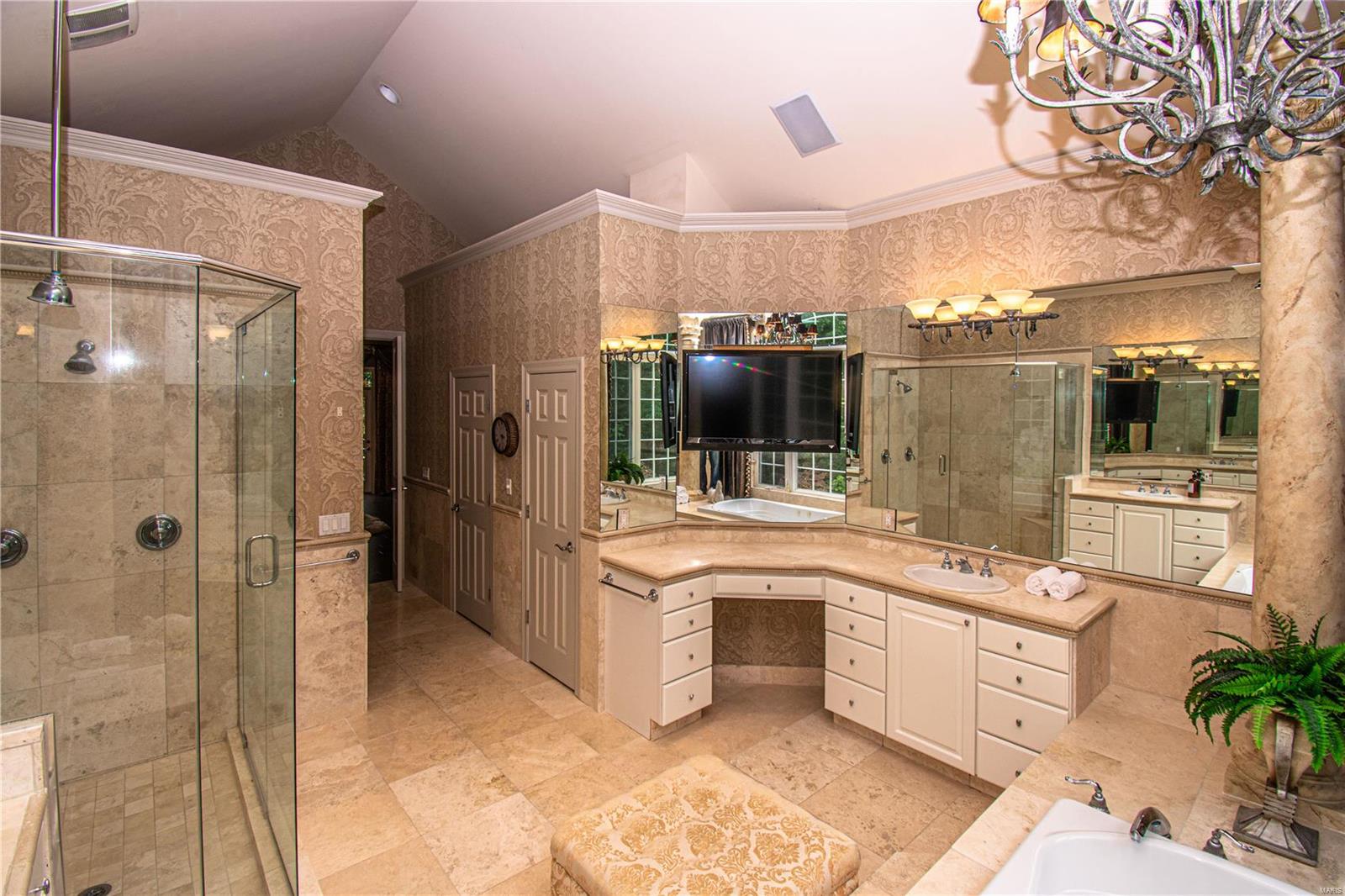 Dresser Hill - Residential