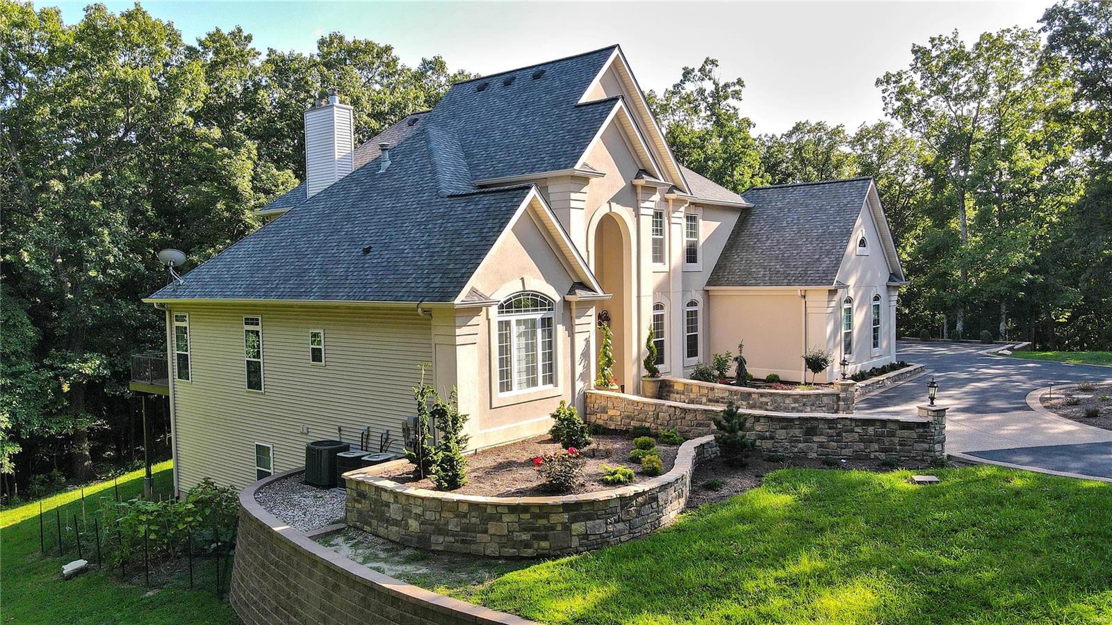 Dresser Hill - Residential