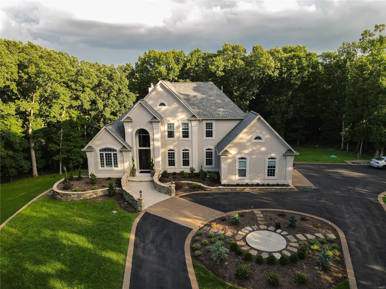 Dresser Hill - Residential