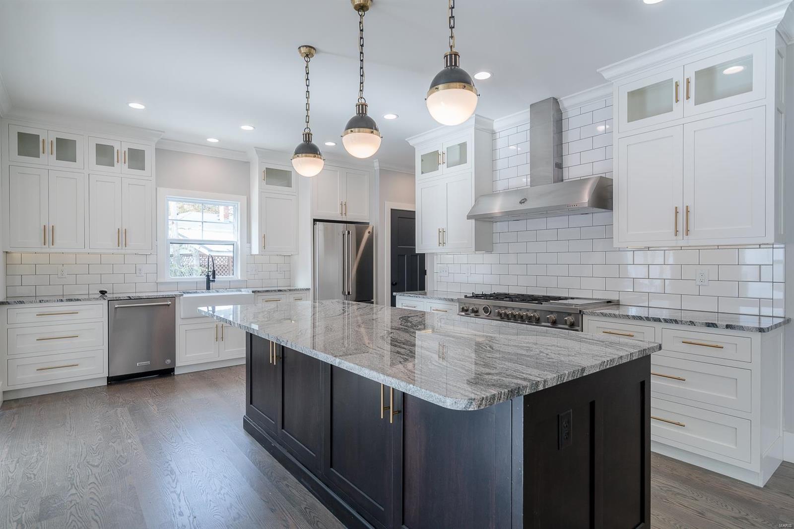 Meadowbrook Country Club Estates - Residential