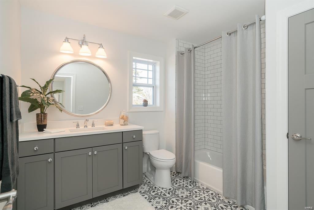 Meadowbrook Country Club Estates - Residential