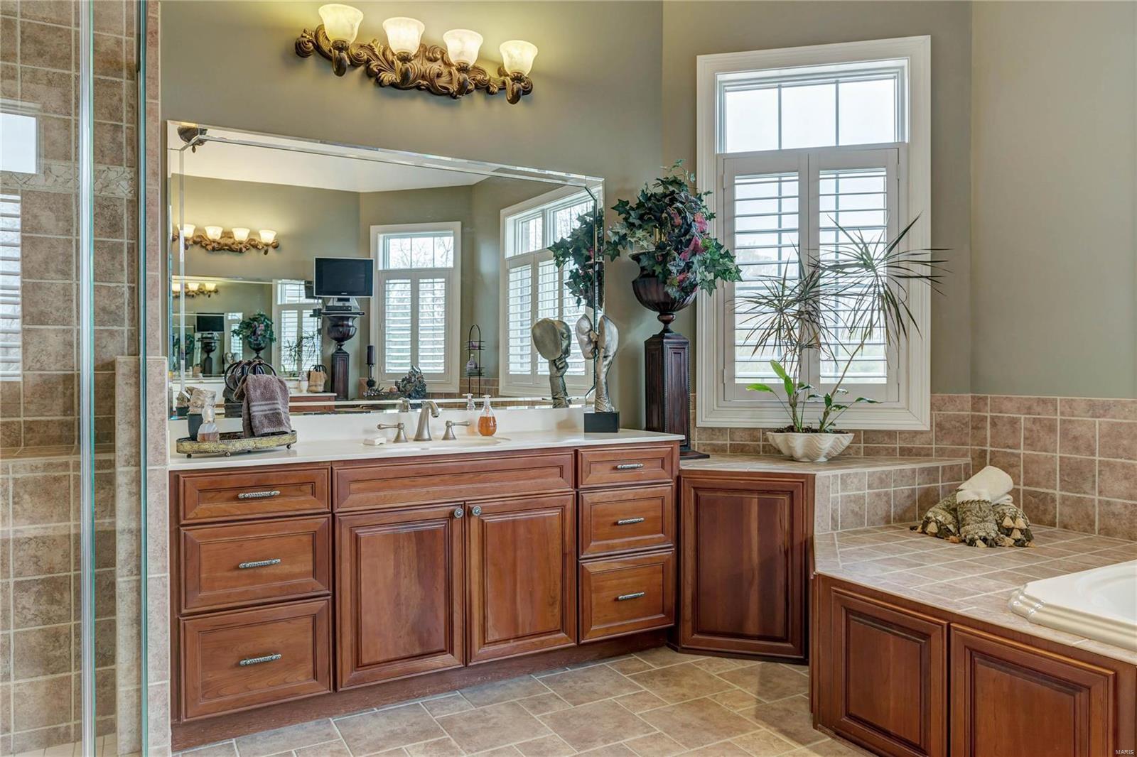 Clayton Crest - Residential