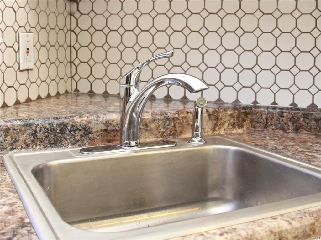 Charbonier Court 1 - Residential