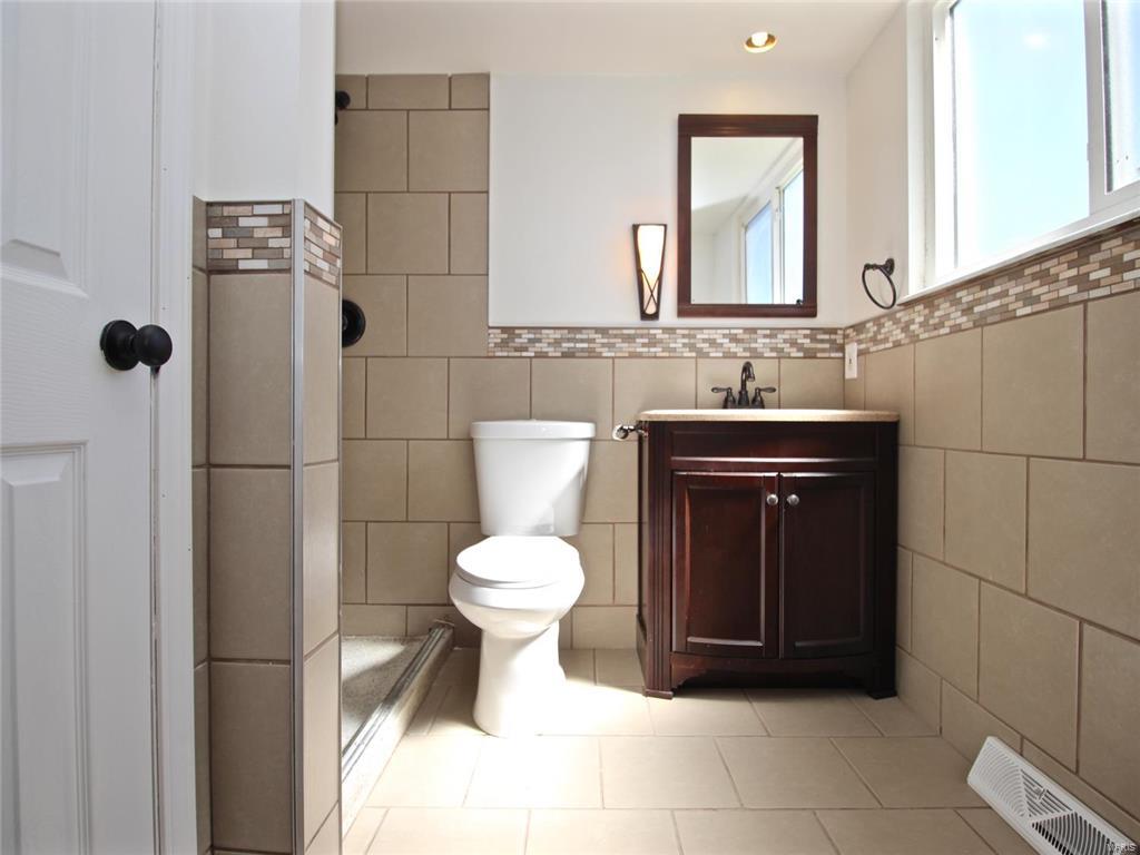 Charbonier Court 1 - Residential