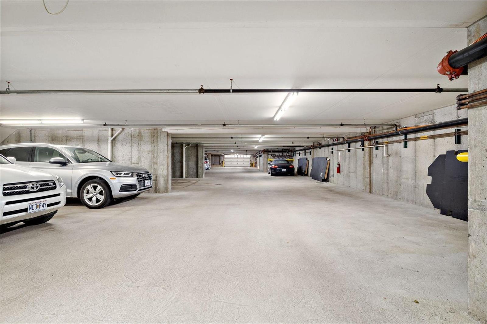 Villas Of Clayton Gardens The Condomin - Residential