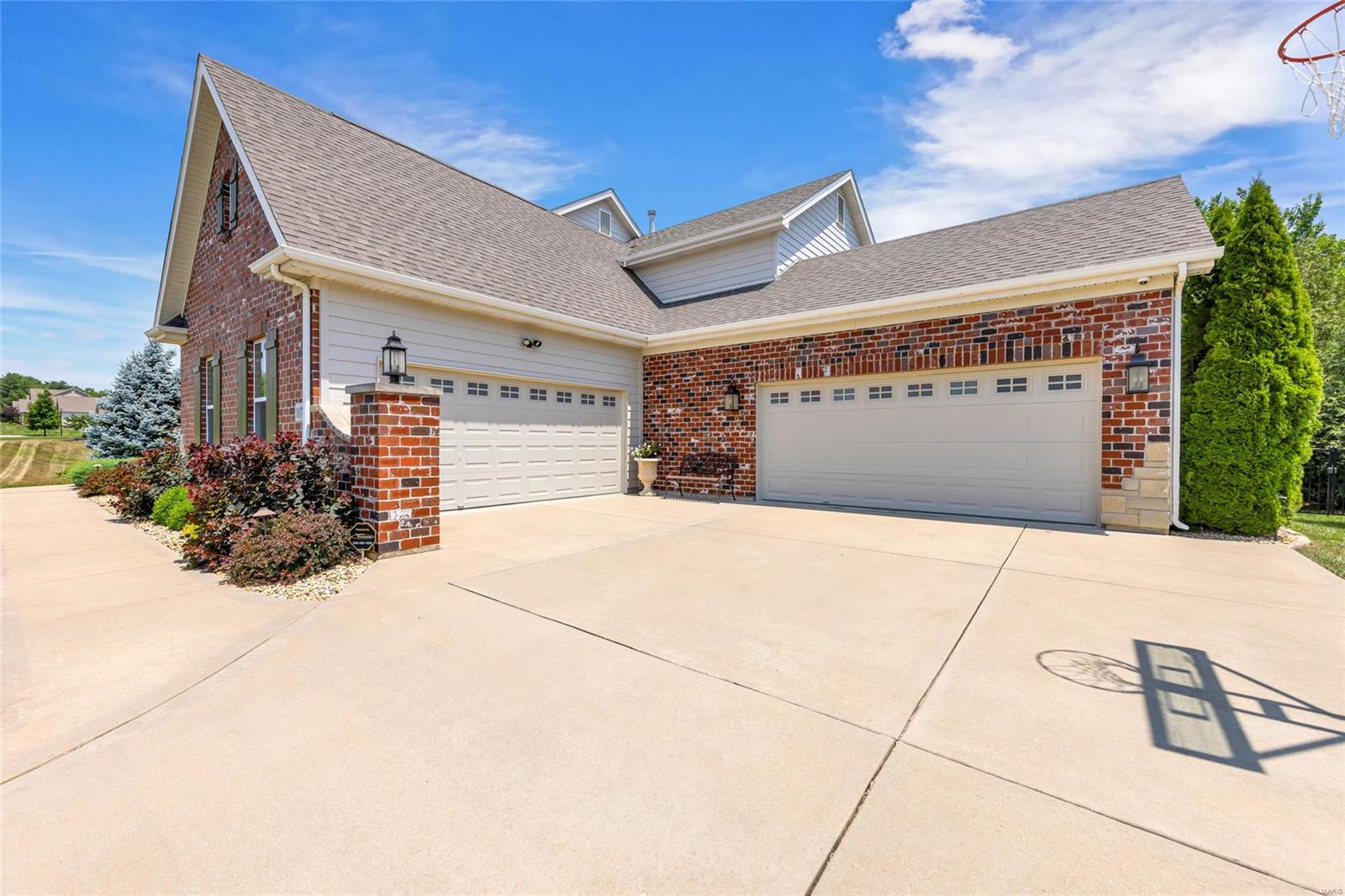 Arbors At Wildhorse Creek The - Residential