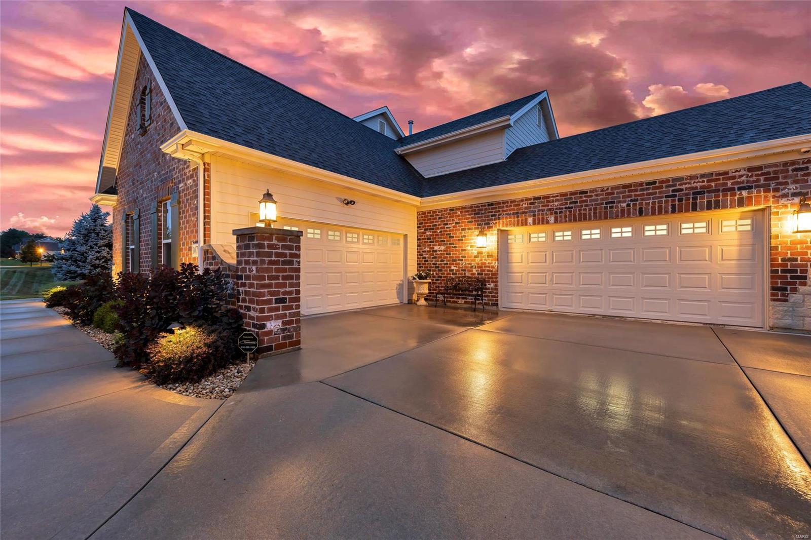 Arbors At Wildhorse Creek The - Residential