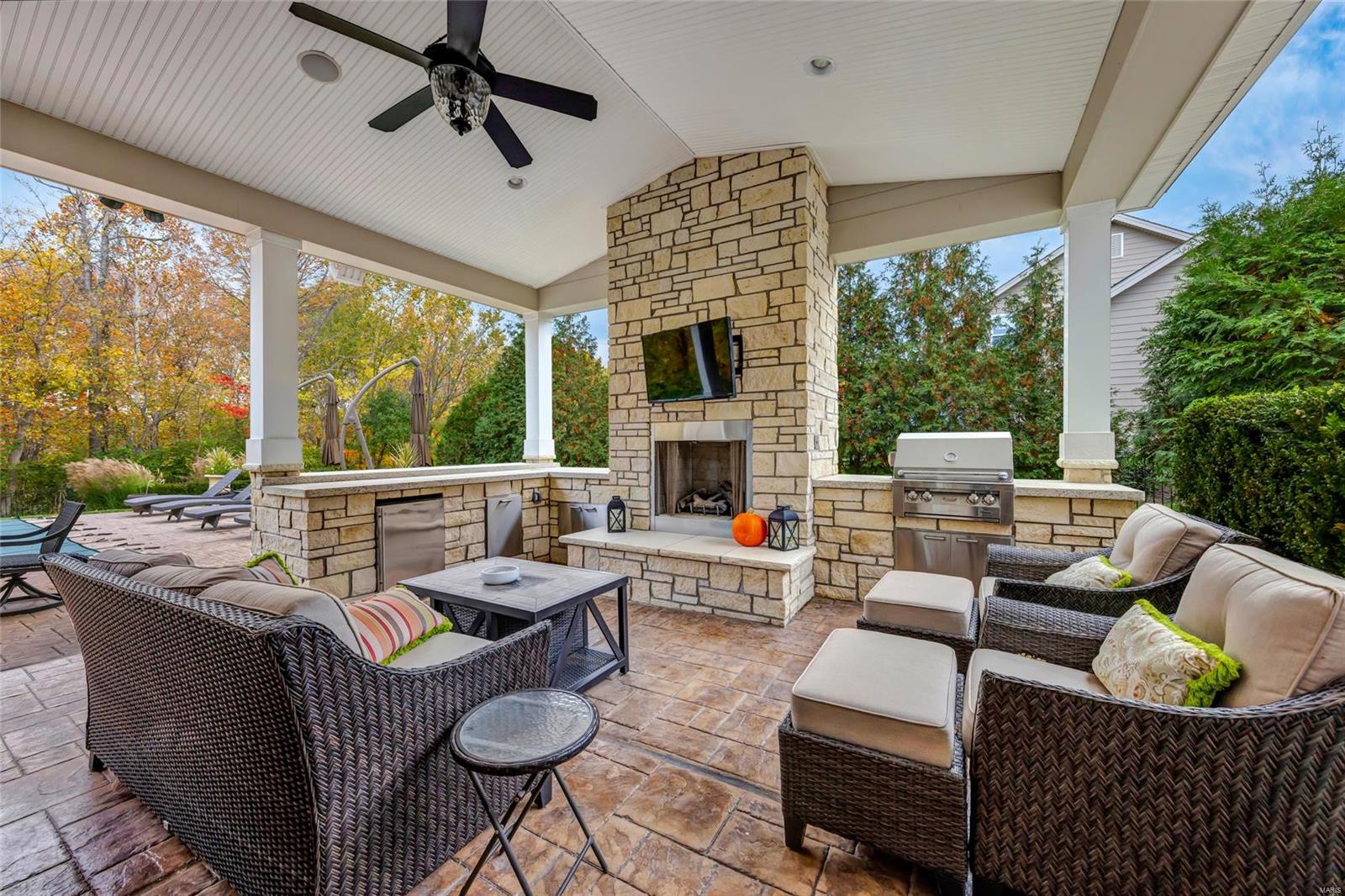 Arbors At Wildhorse Creek The - Residential