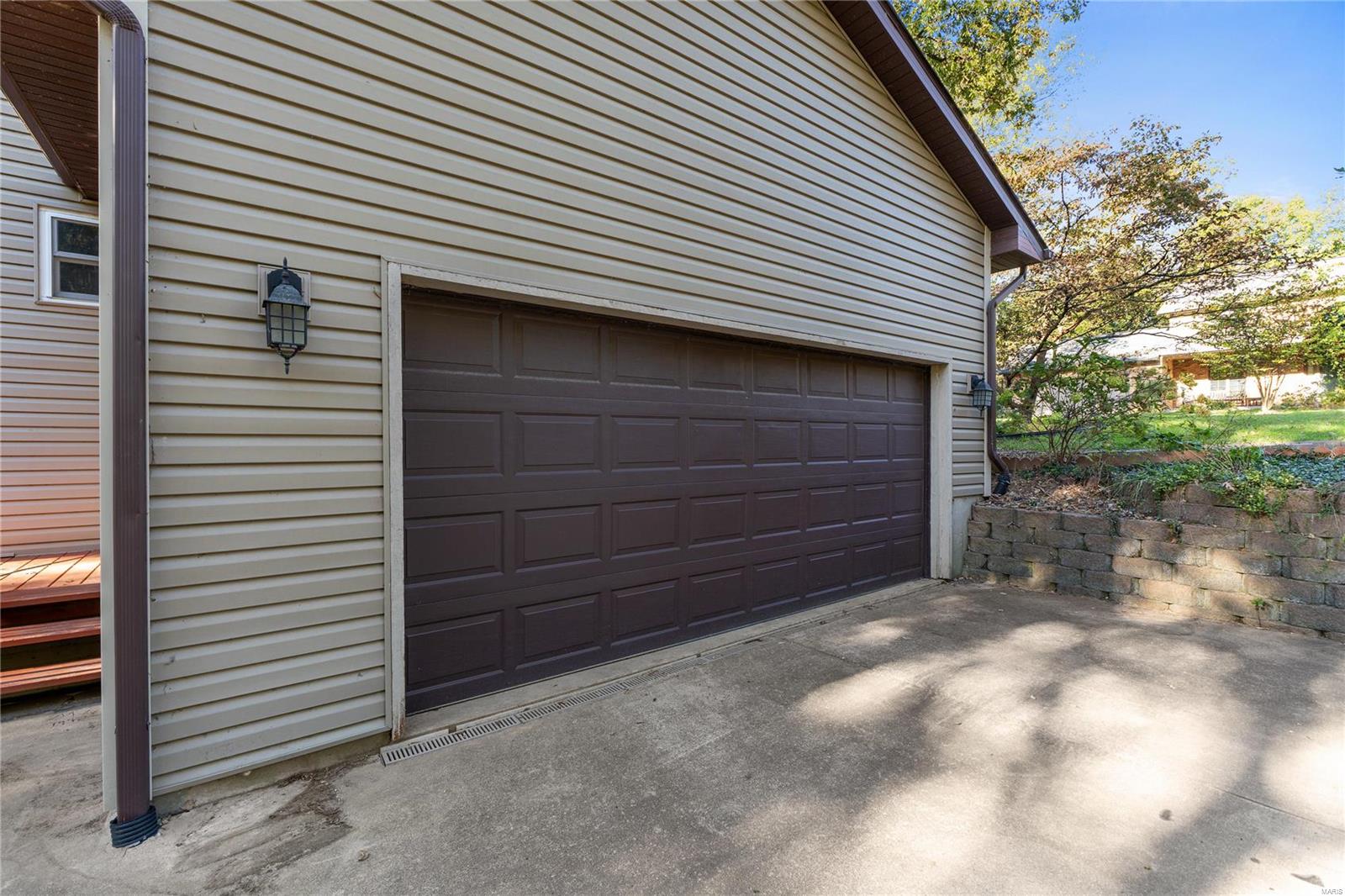 Troy, Illinois 62294, United States, 4 Bedrooms Bedrooms, ,3 BathroomsBathrooms,Residential,Pending,34005