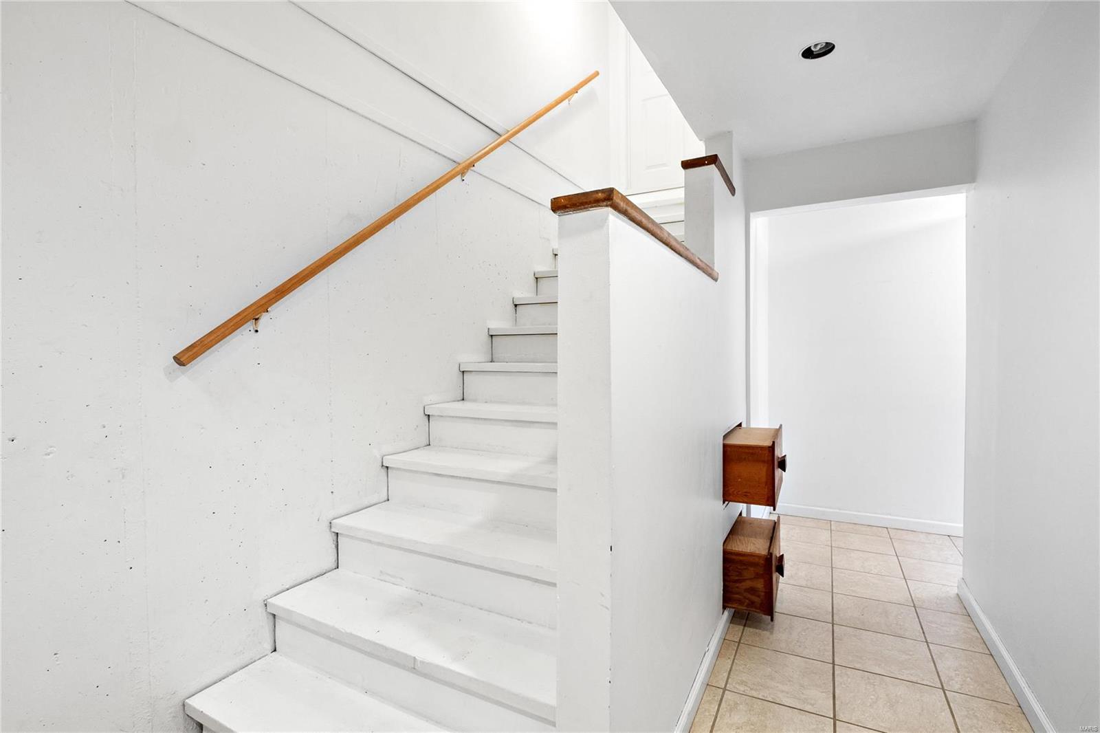 Troy, Illinois 62294, United States, 4 Bedrooms Bedrooms, ,3 BathroomsBathrooms,Residential,Pending,34005