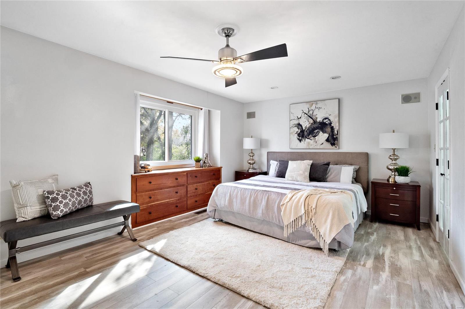 Troy, Illinois 62294, United States, 4 Bedrooms Bedrooms, ,3 BathroomsBathrooms,Residential,Pending,34005