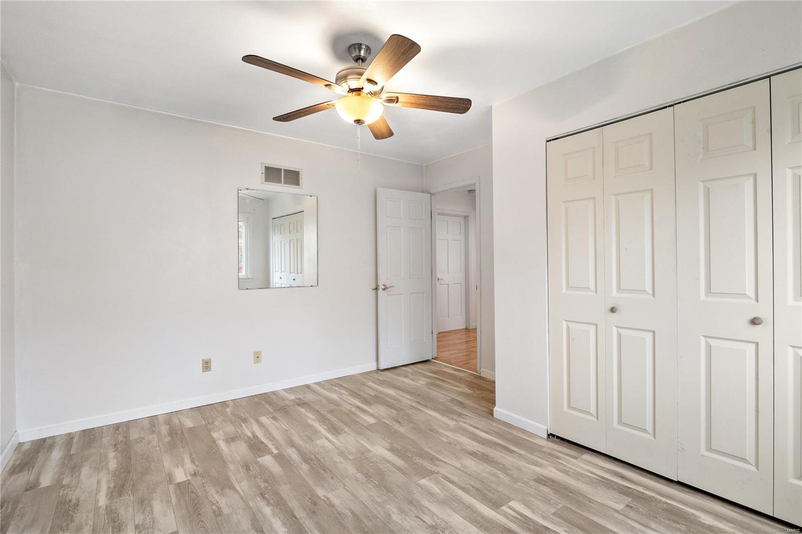 Troy, Illinois 62294, United States, 4 Bedrooms Bedrooms, ,3 BathroomsBathrooms,Residential,Pending,34005