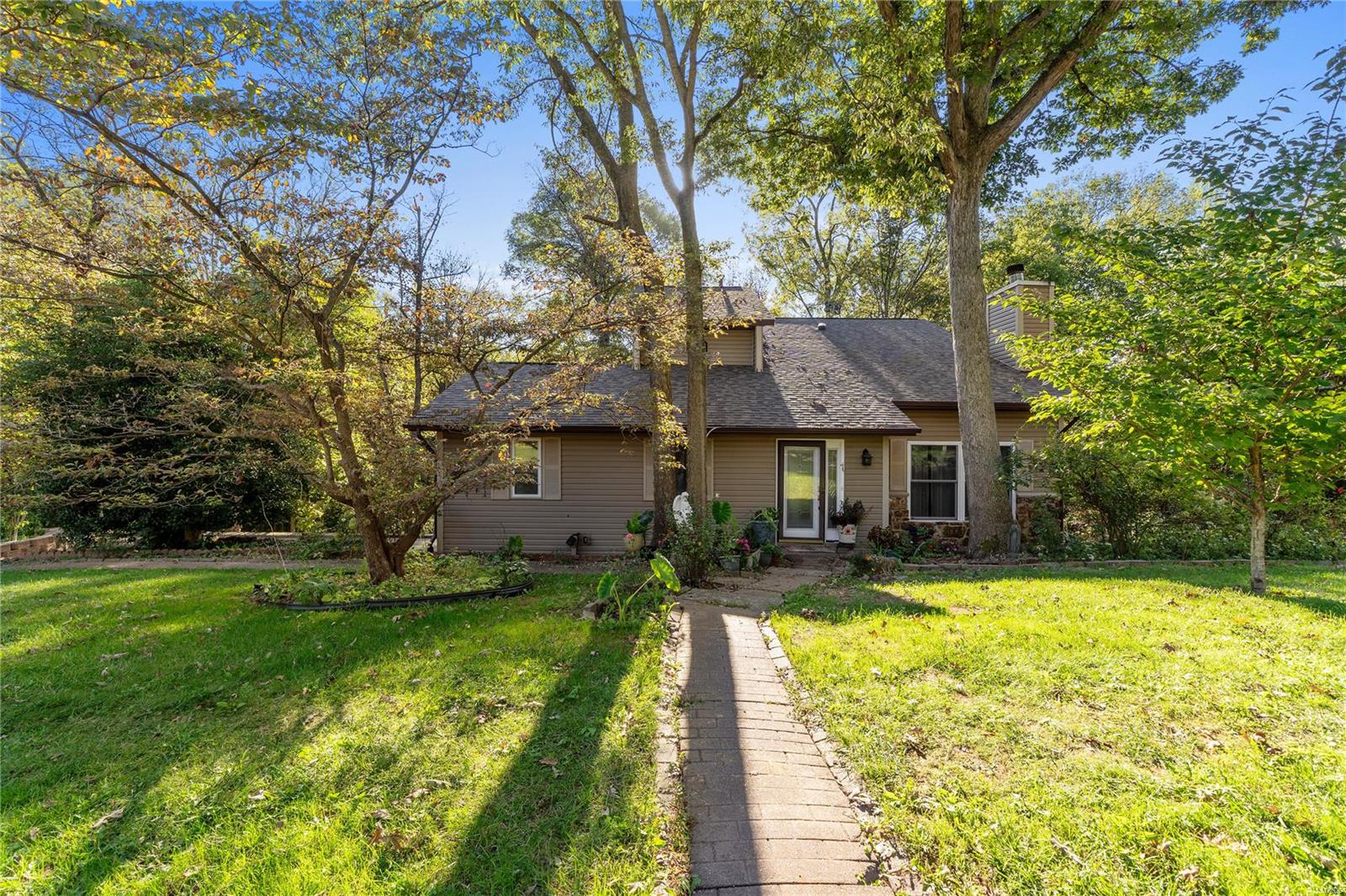 Troy, Illinois 62294, United States, 4 Bedrooms Bedrooms, ,3 BathroomsBathrooms,Residential,Pending,34005