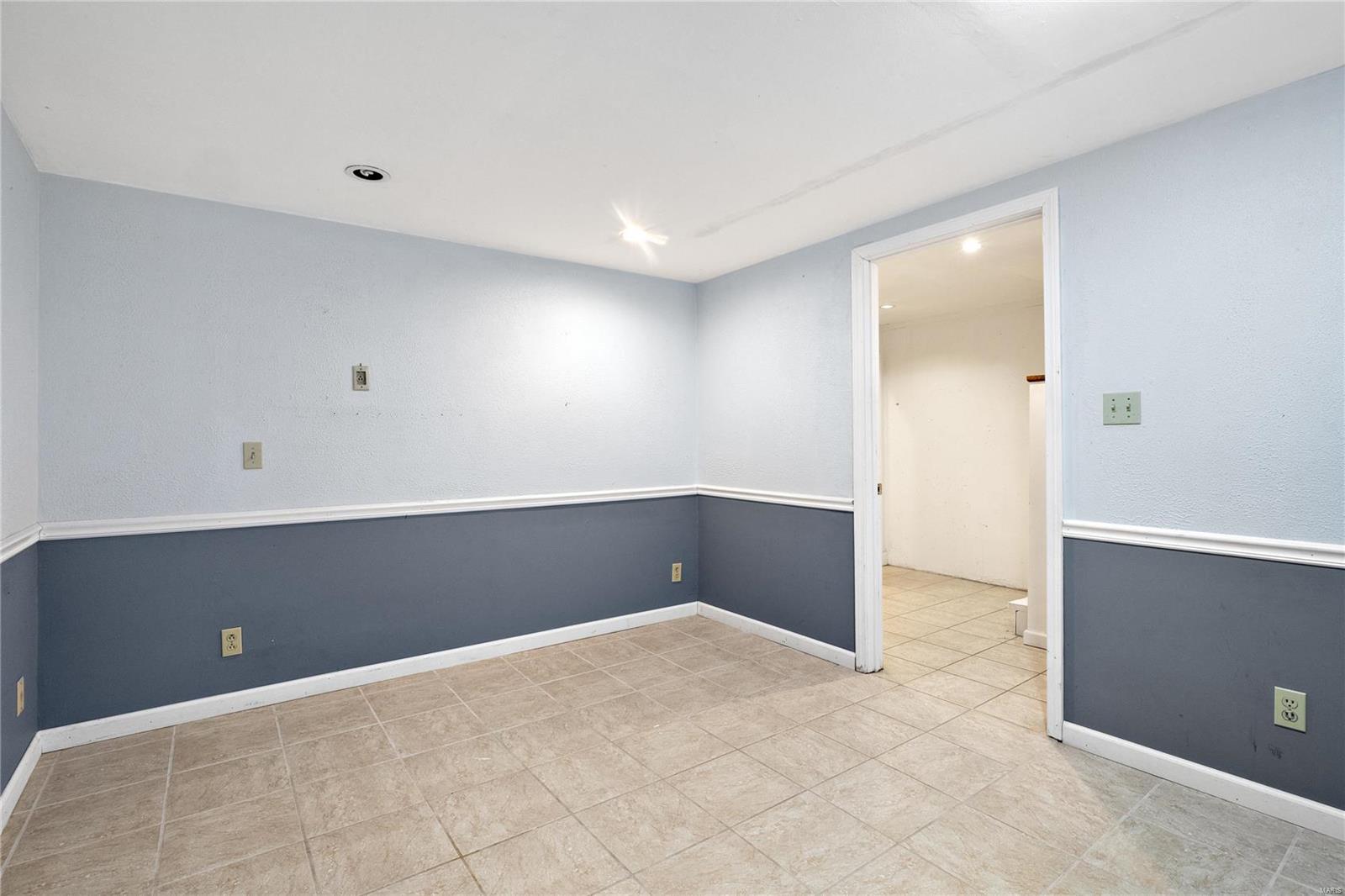 Troy, Illinois 62294, United States, 4 Bedrooms Bedrooms, ,3 BathroomsBathrooms,Residential,Pending,34005