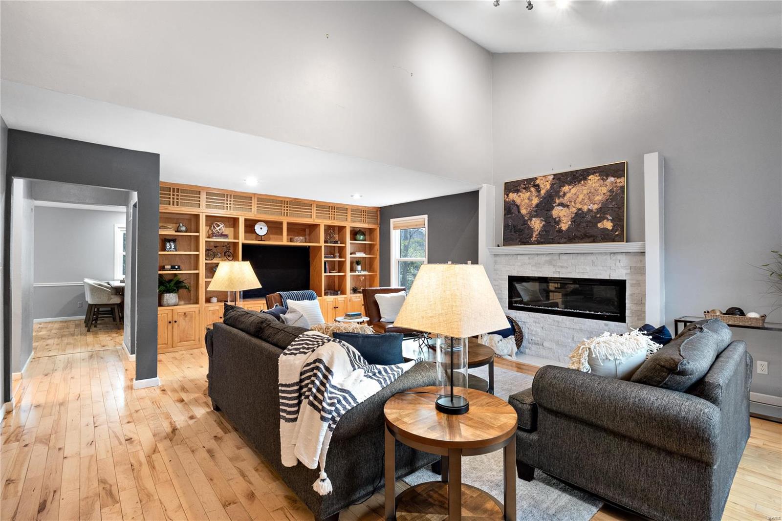 Troy, Illinois 62294, United States, 4 Bedrooms Bedrooms, ,3 BathroomsBathrooms,Residential,Pending,34005