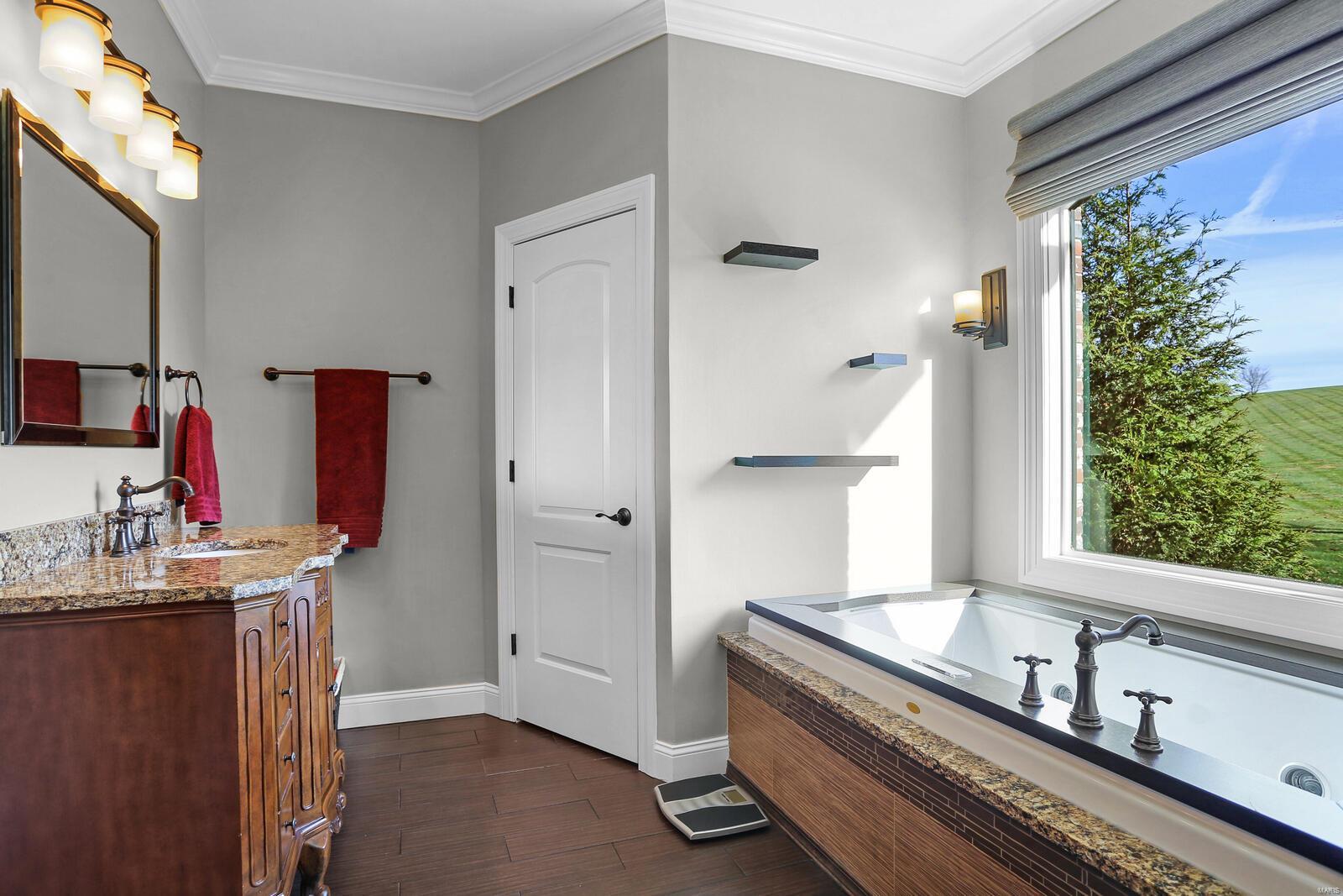 Lewis And Clark Trails - Residential