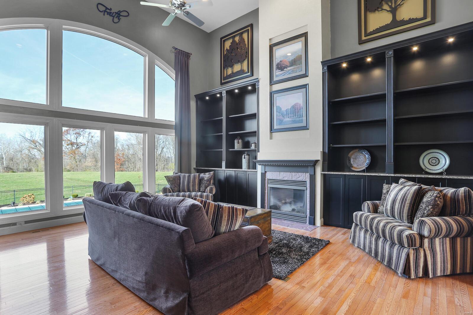 Lewis And Clark Trails - Residential