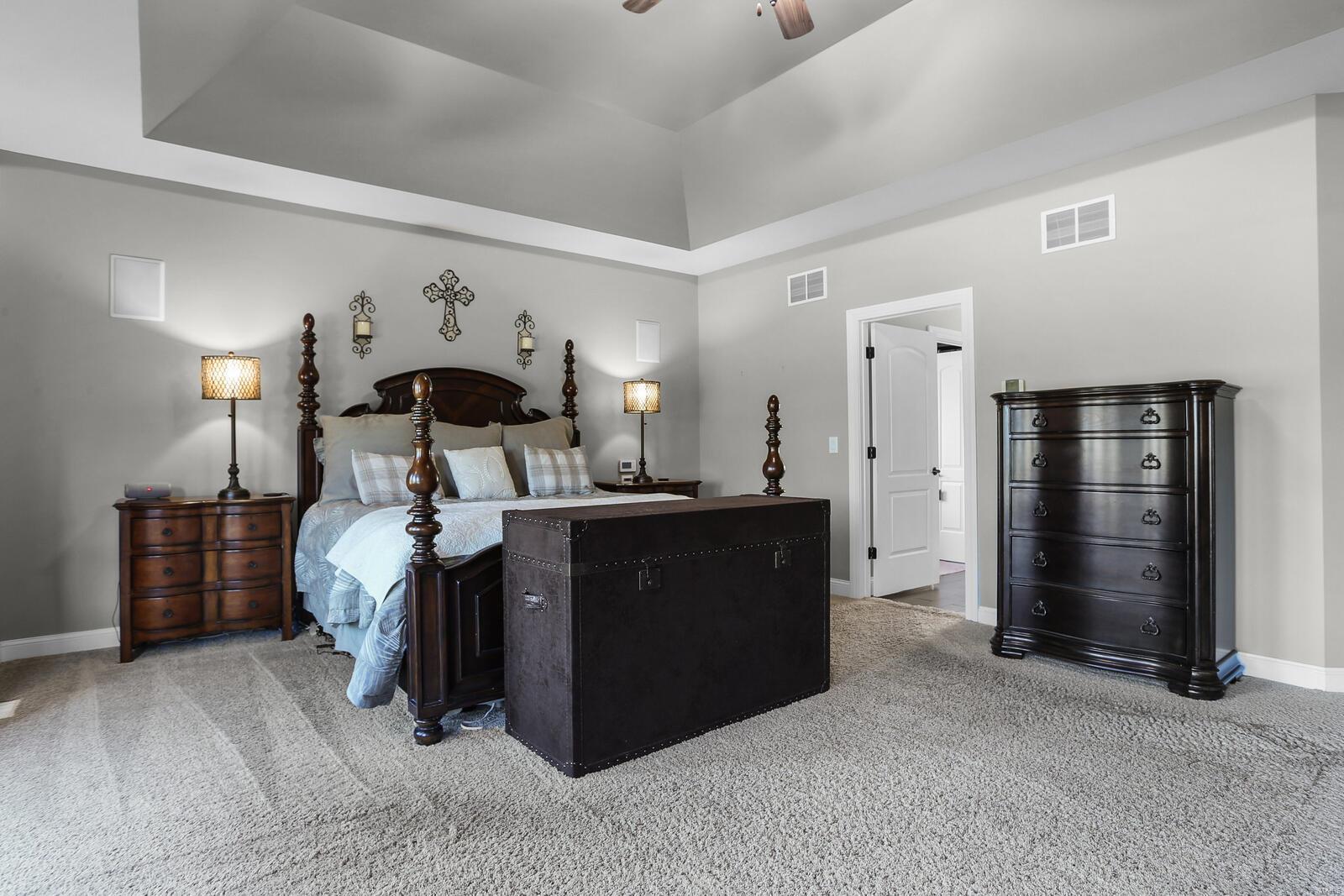 Lewis And Clark Trails - Residential