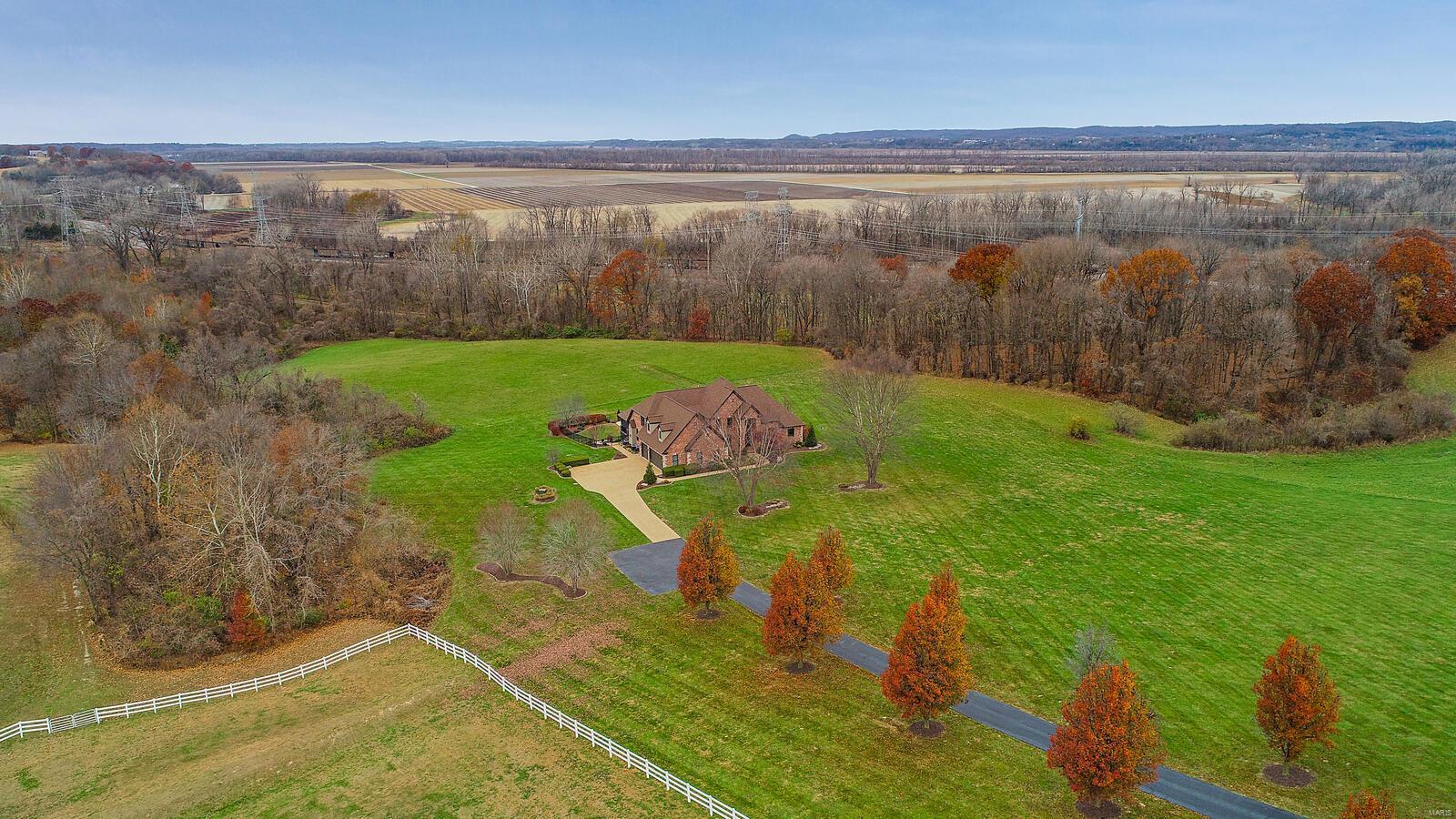 Lewis And Clark Trails - Residential