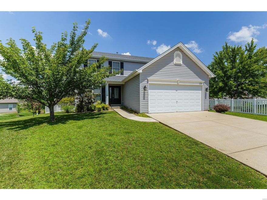 This 3 BD, 2.5 BA, one owner home has been meticulously maintained & has 1,746 s/f of fantastic living space in the popular Homefield neighborhood. This charming 2 story home sits on a cul de sac lot, has beautiful mature trees, manicured gardens, is fully fenced & has a large patio for outdoor enjoyment. The ext is low maint w/vinyl siding, arch shingles, garage coach lights, encl fascia-soffits & a leaded glass front door w/sidelight. Features inc a large Liv Rm-Din Rm (currently shown as a Living Rm), a spacious Kitchen & Brkfst Rm, island w/brkfst bar, sm top stove, micro, D/W, added depth sink, Maple cabinets, pantry, Pwdr Rm, Brkfst Rm bay window, Andersen windows, convenient 2nd floor laundry, W/I closet in the Mstr Suite, dbl vanity in the Mstr Bath, ceilings fans, white 6 pnl doors, br nickel door hardware, security system, R/I bath and more.  Loaded with amenities, Homefield has 2 community pools, a center park, sports court, picnic pavilions & an elementary school on site.