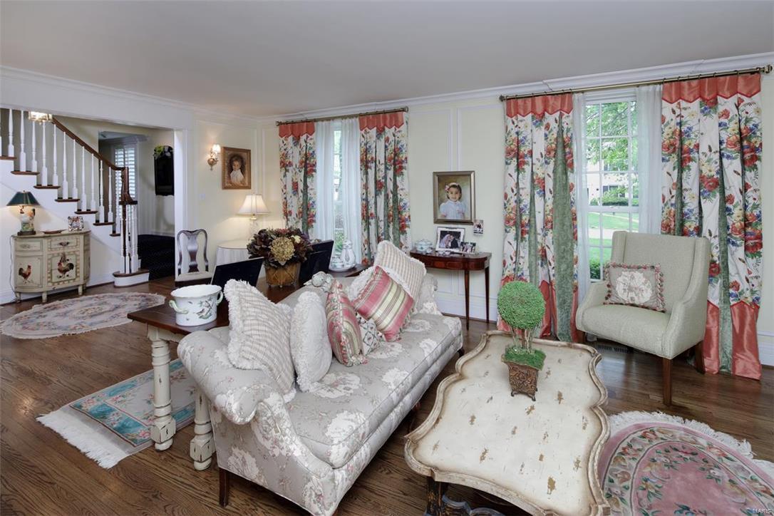 La Hacienda - Residential