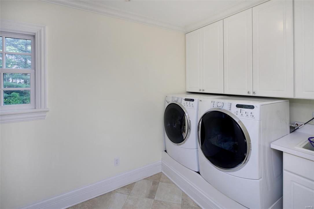 La Hacienda - Residential