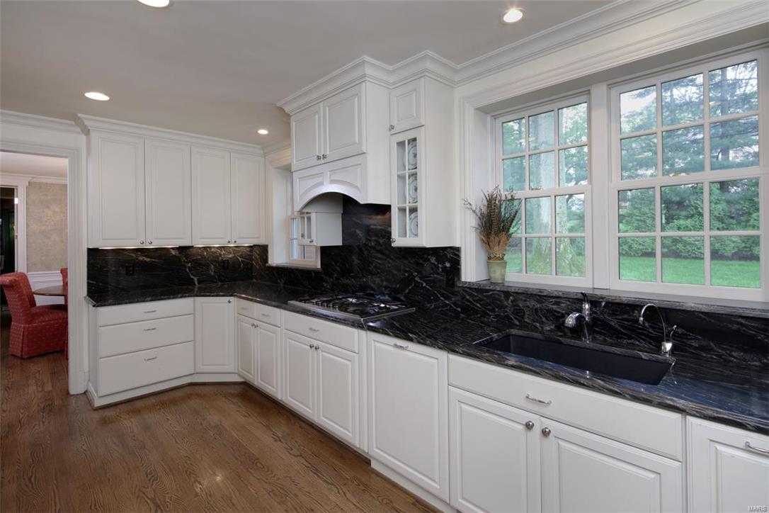 La Hacienda - Residential