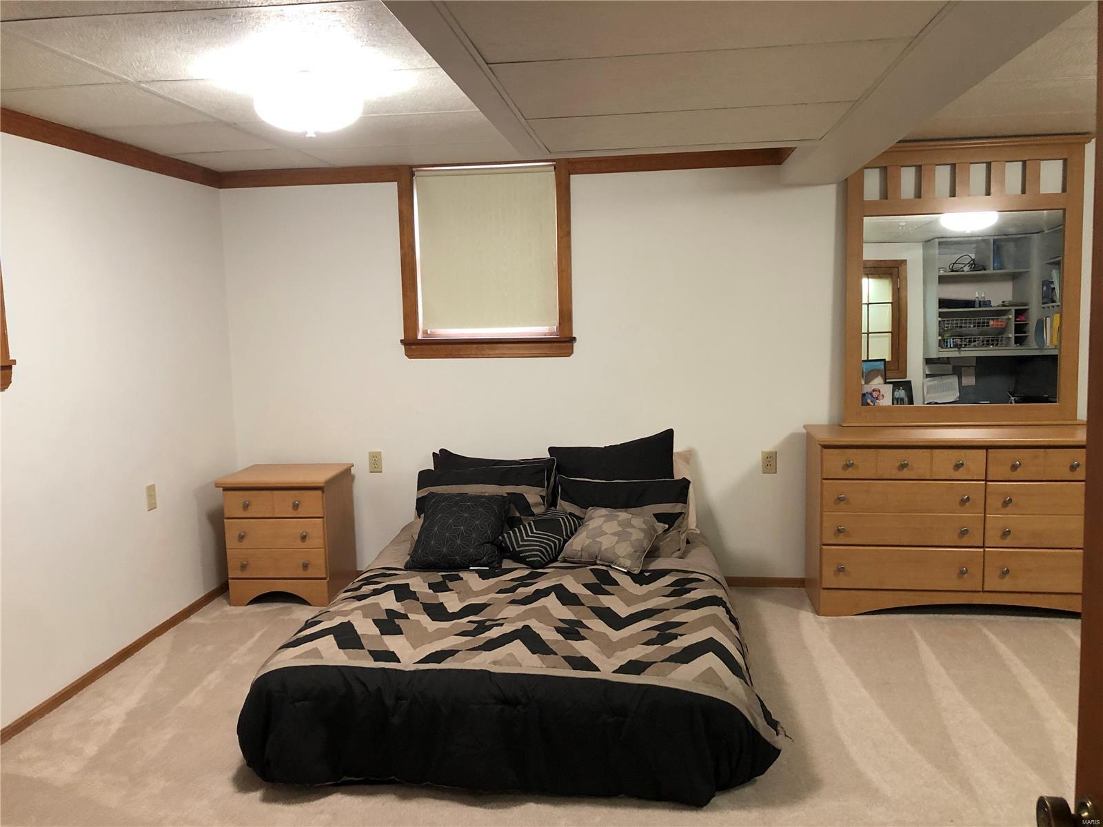 Western Acres - Residential Lease