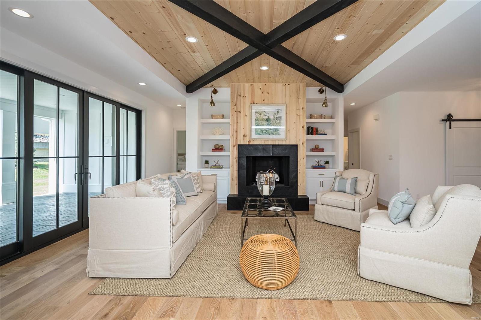 Meadowbrook Country Club Estates - Residential