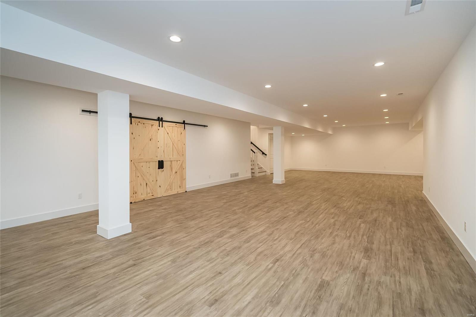 Meadowbrook Country Club Estates - Residential