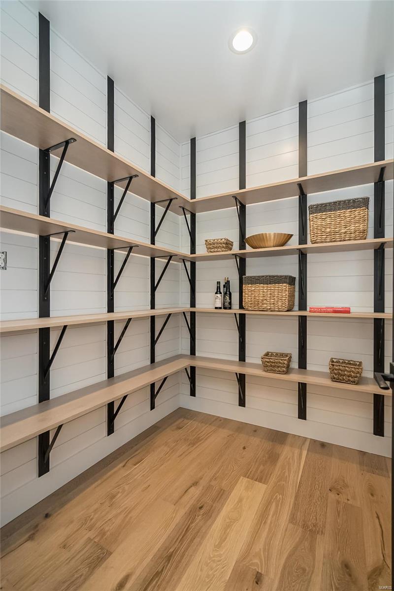 Meadowbrook Country Club Estates - Residential