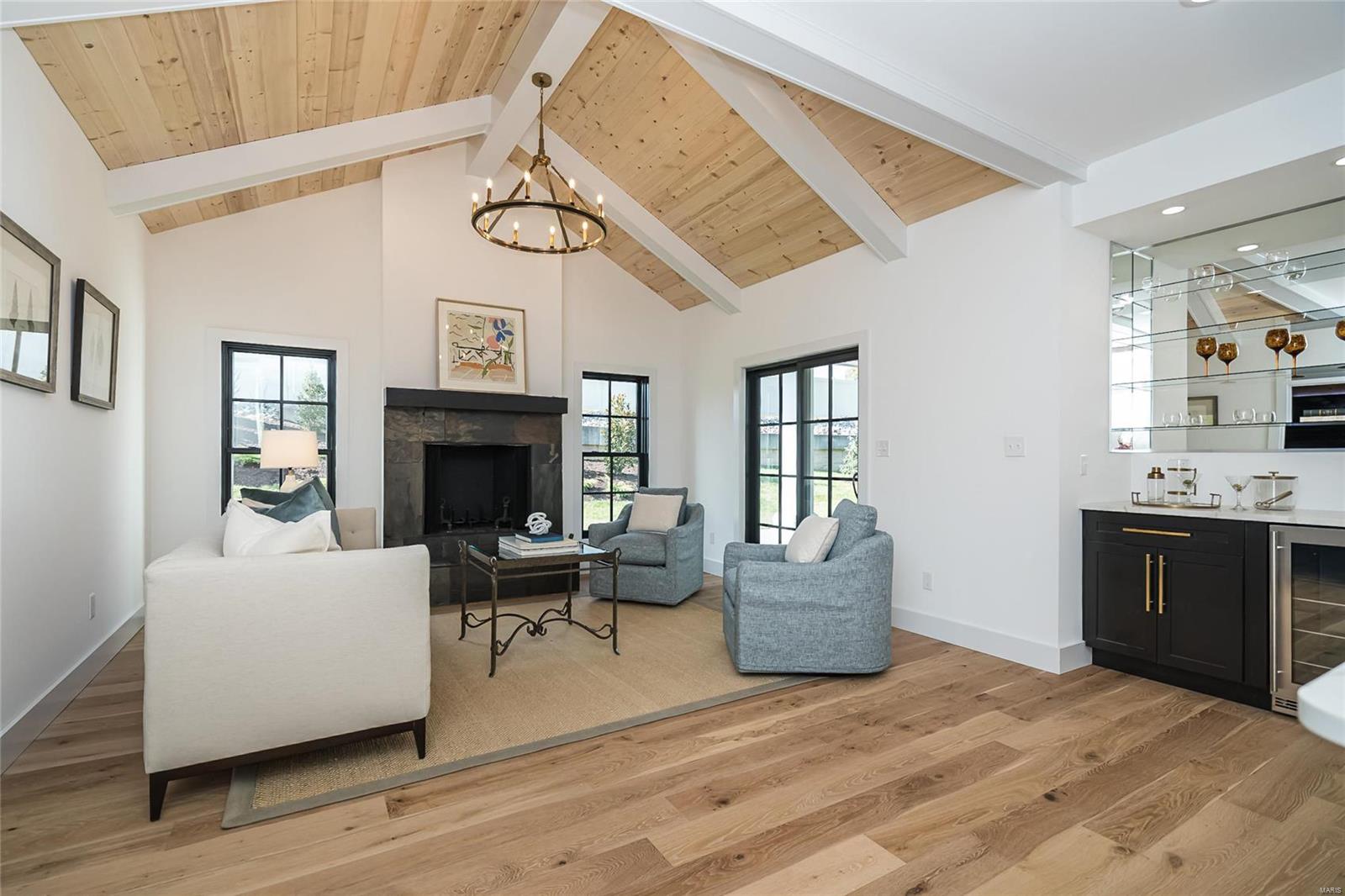 Meadowbrook Country Club Estates - Residential