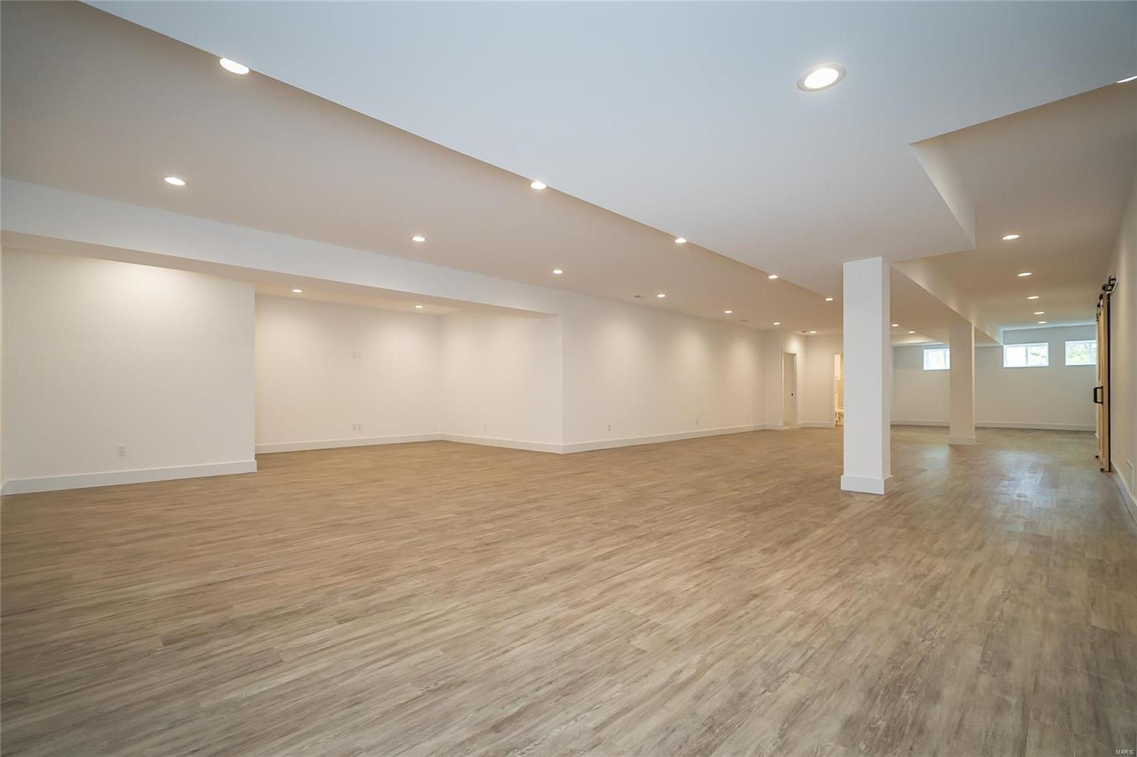 Meadowbrook Country Club Estates - Residential