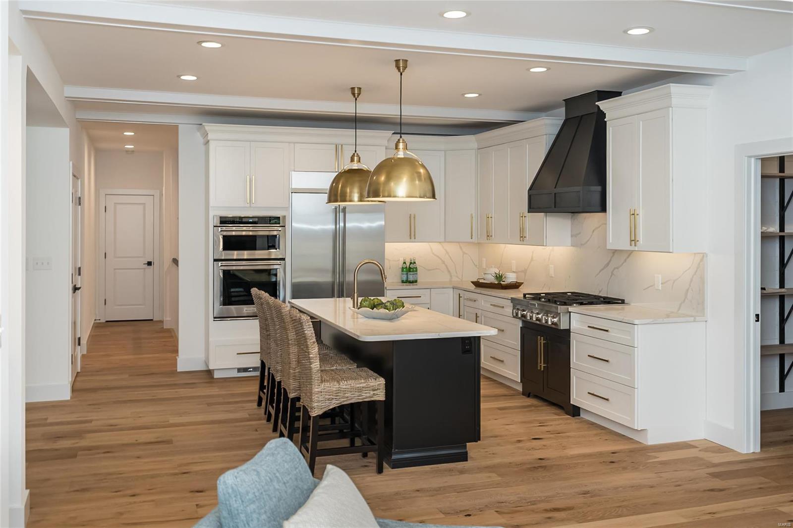 Meadowbrook Country Club Estates - Residential