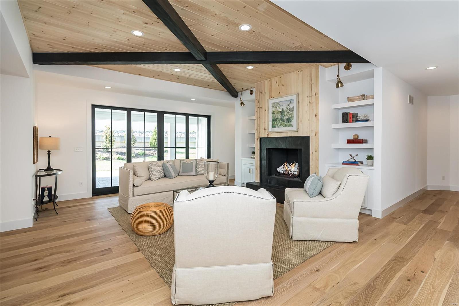 Meadowbrook Country Club Estates - Residential