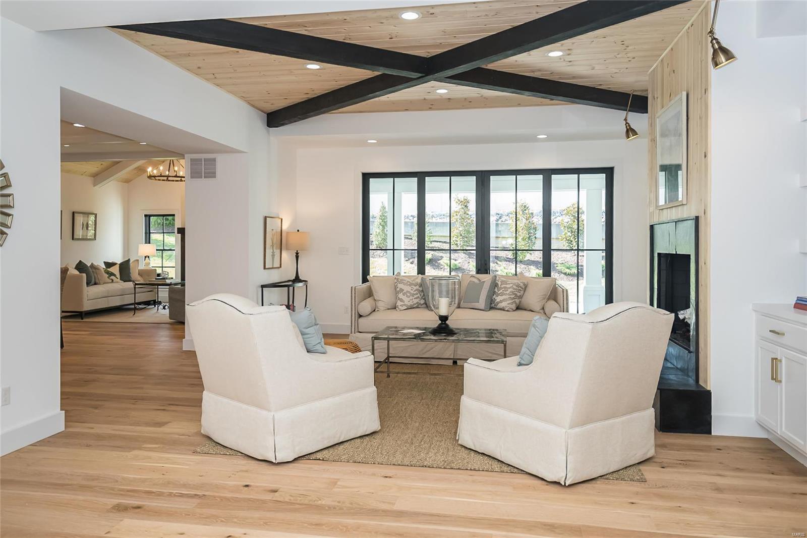 Meadowbrook Country Club Estates - Residential