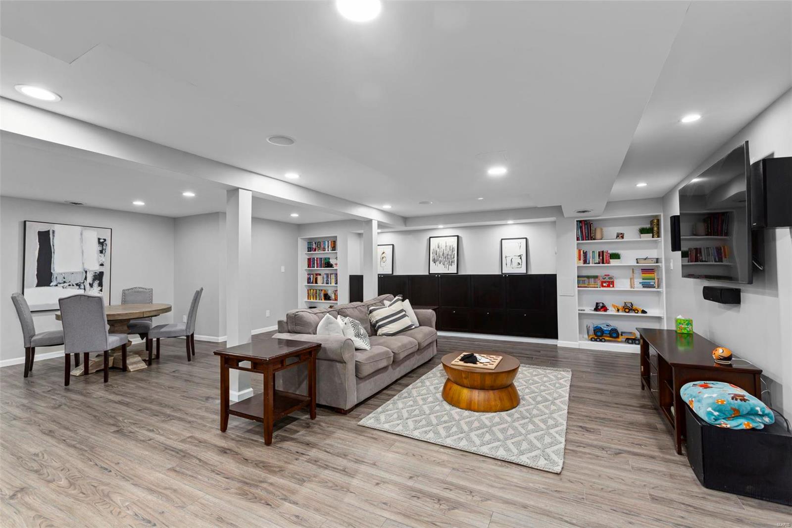 Huntington Farm 4 - Residential