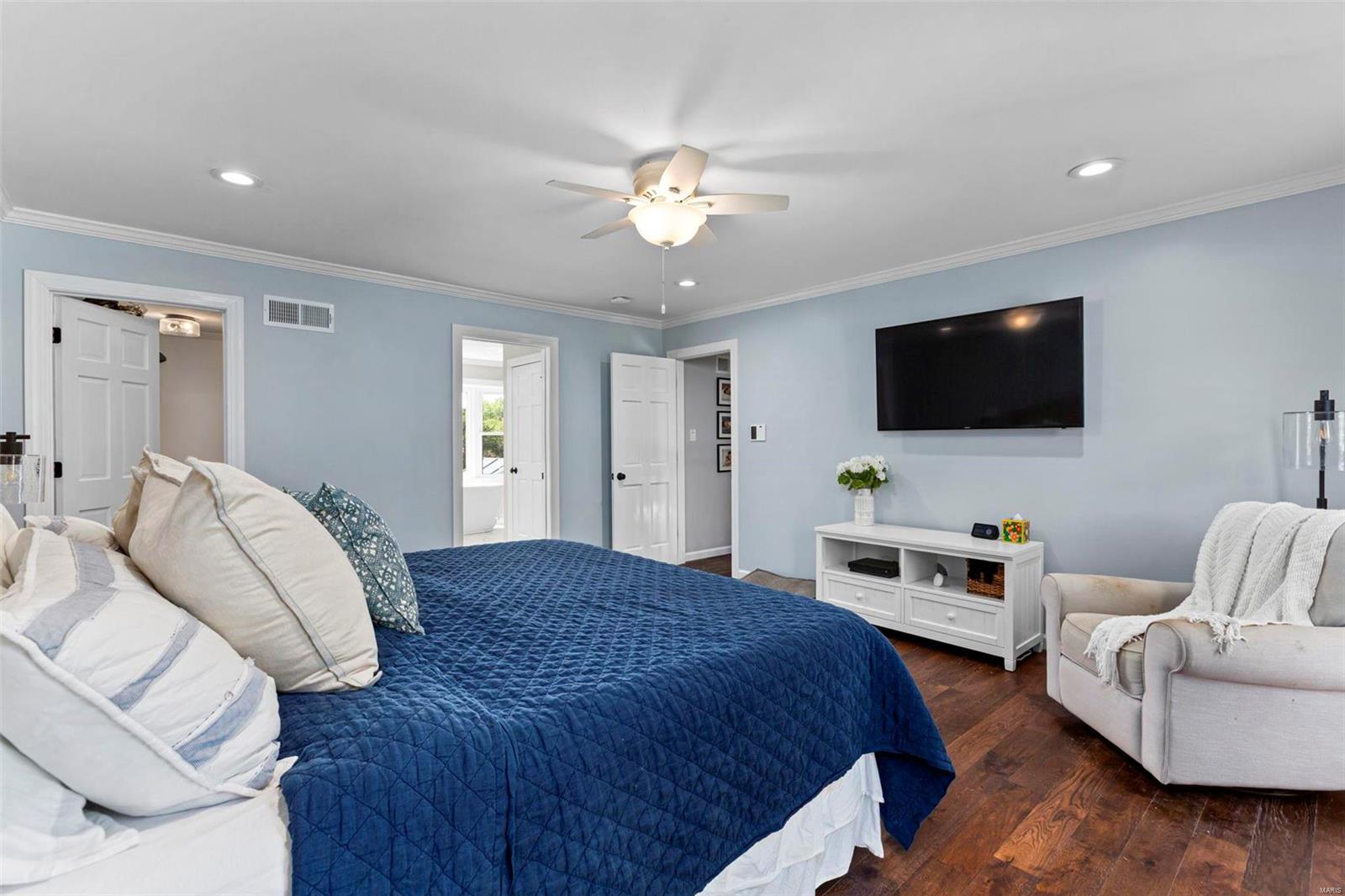 Huntington Farm 4 - Residential