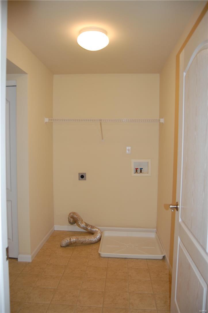 Montecito Village C Bldg 8c - Residential Lease