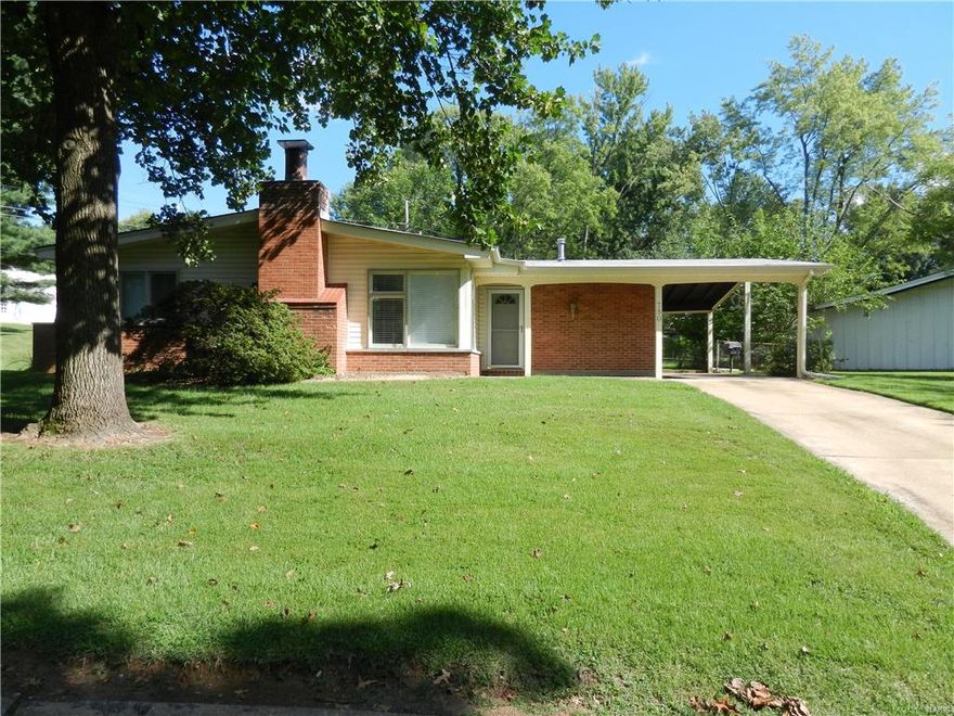 This home is in the MUCH SOUGHT AFTER CHATELAINE SUBDIVISION. This home is a SLAB home and has some updates.  as you enter the home the entry way leads you to the Spacious living room dining room combination with wood burning fireplace.  the updated kitchen comes with hardwood flooring, dishwasher (i year old), Refrigerator, and utility room with washer and dryer.  Family room adjoins the kitchen and gives you that extra space for entertaining.  3 very nice size bedrooms and 2 updated full baths complete the floor plan.  The covered Carport leads you to the Covered Patio with a nice size utility room.  There is also a Utility Shed in the back yard for your convince. Furnace and A/C 2014, Roof 2013, Come see and make this you Home.