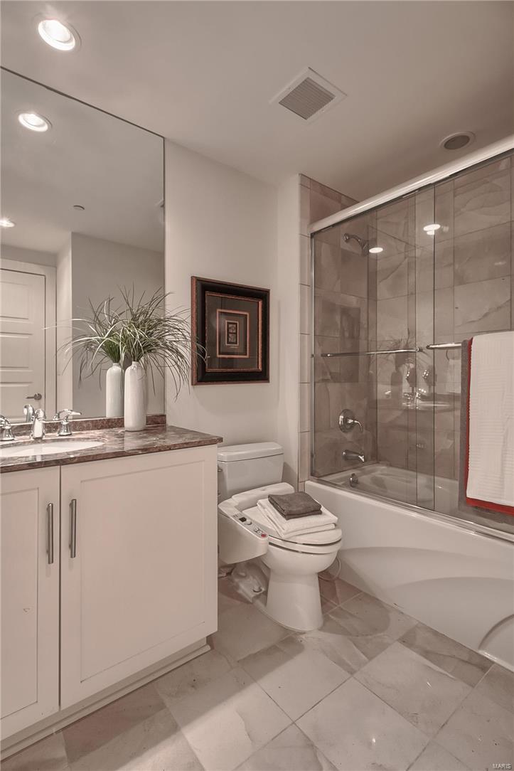 The Plaza in Clayton - Residential