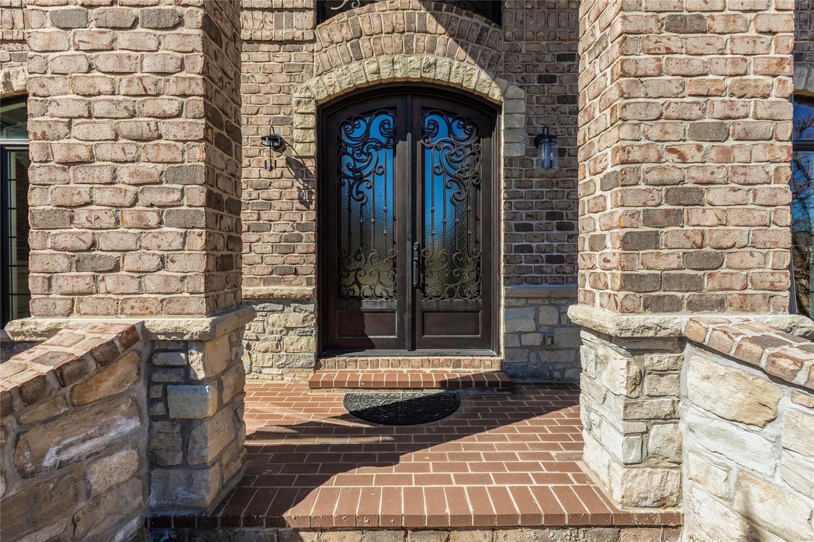 1017 Wilmas Hollow Drive