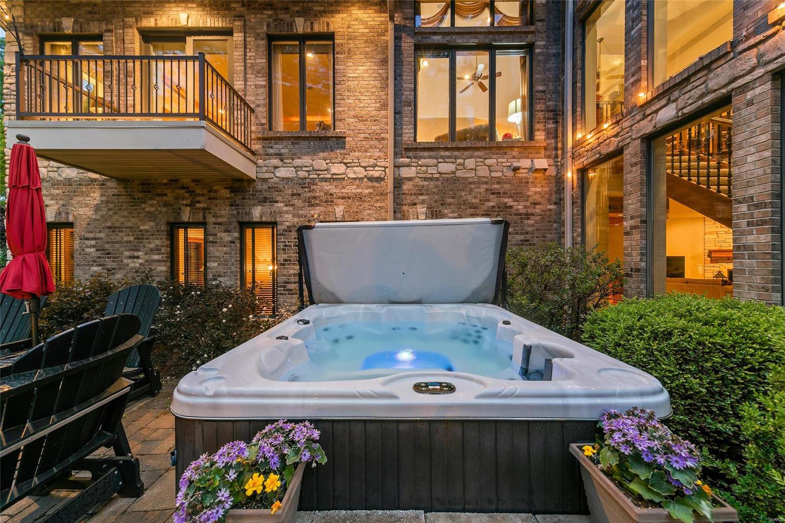 Summit Estate - Residential