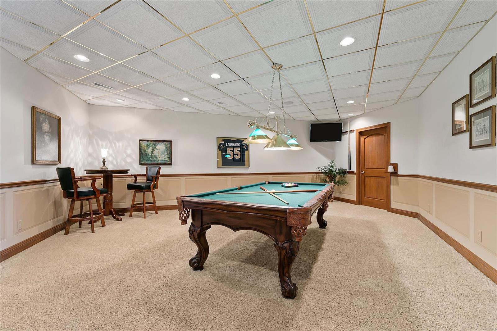 Summit Estate - Residential