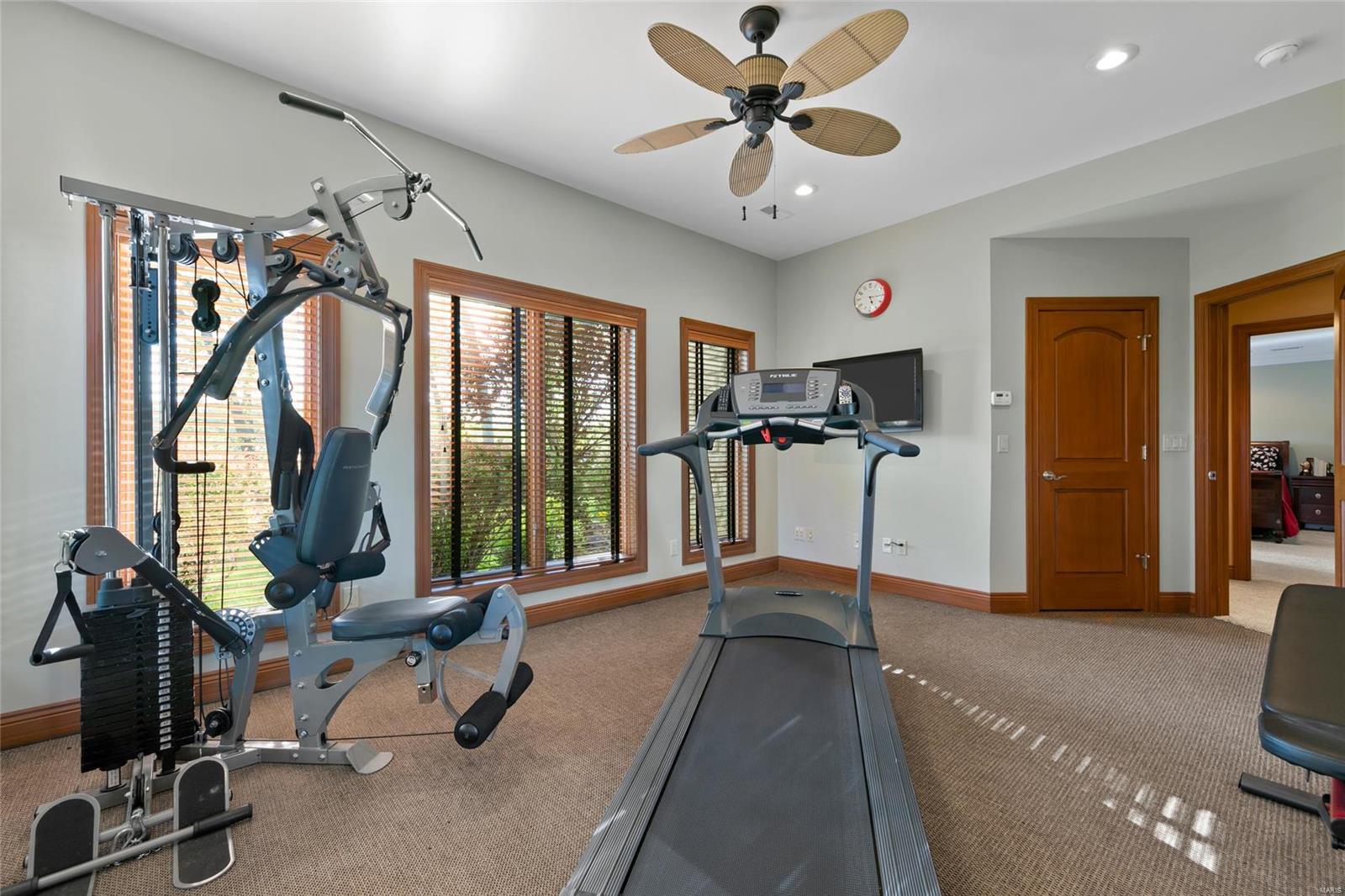 Summit Estate - Residential