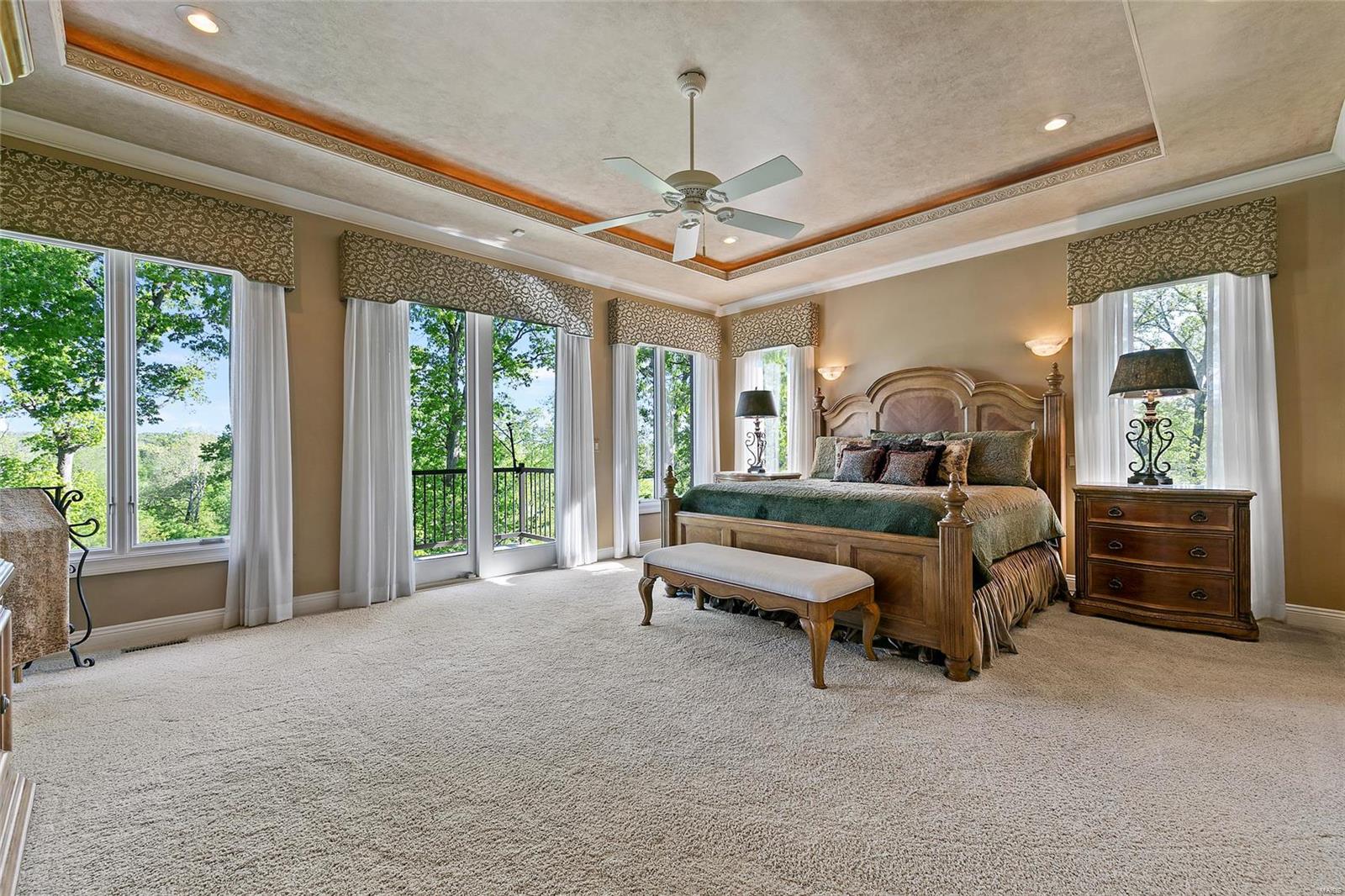 Summit Estate - Residential