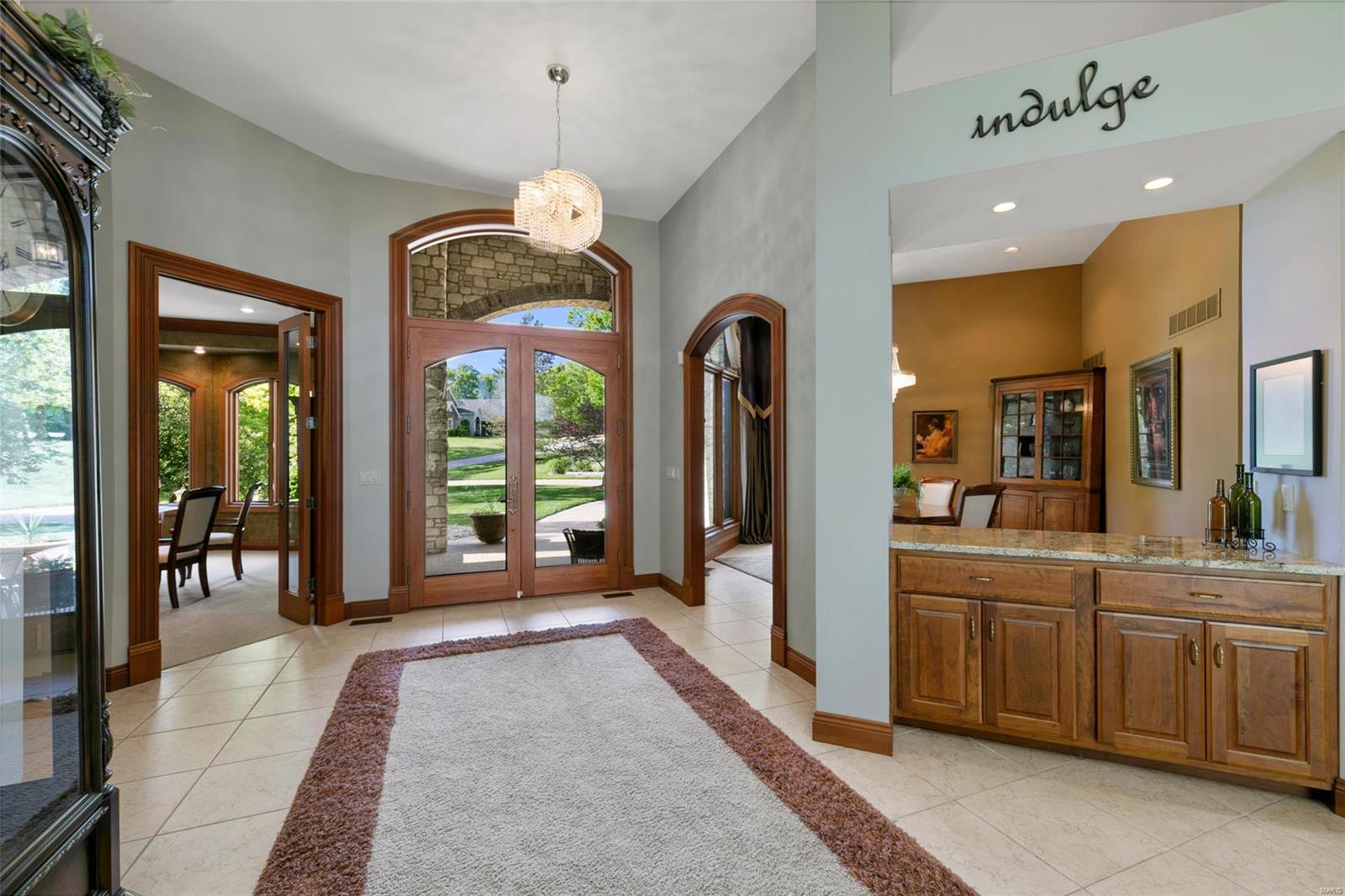 Summit Estate - Residential