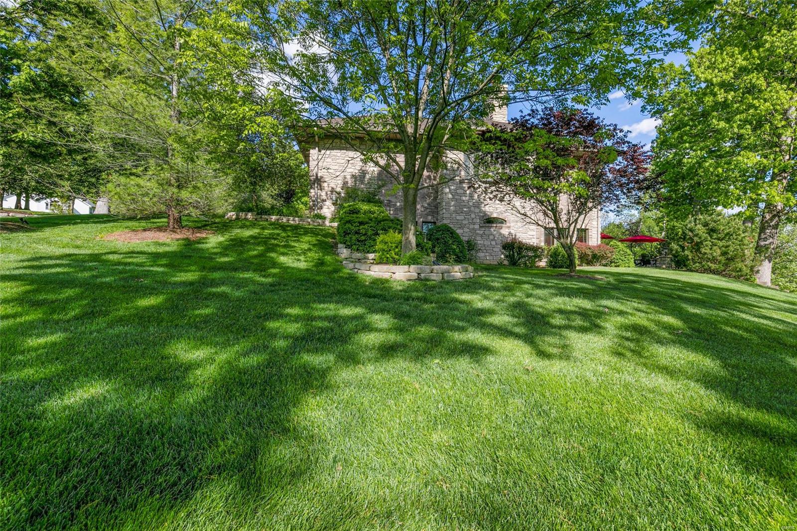 Summit Estate - Residential